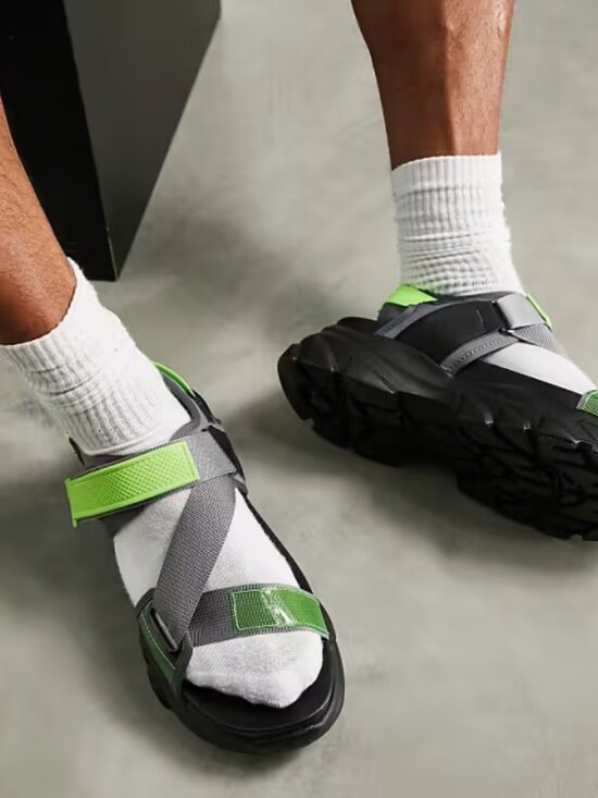  DESIGN Tech Sandals Black Neon Green Chunky Size 9 Sport NWOB main image 4